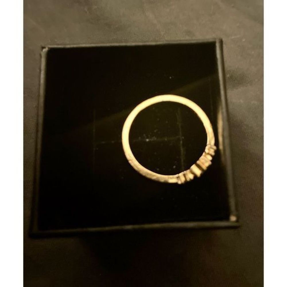 STUNNING SAPPHIRE 3 FLOWER ROSE GOLD RING - Picture 4 of 5